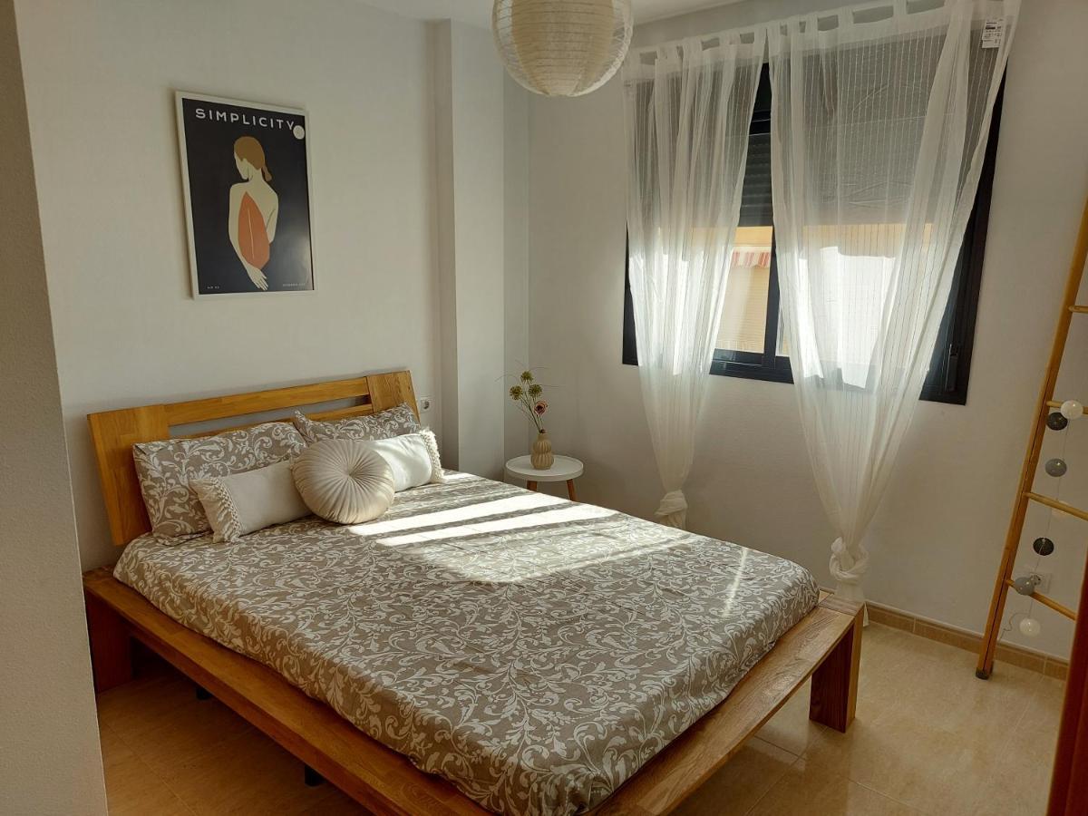 Apartamento En Residencial Con Piscina エル・カンページョ エクステリア 写真